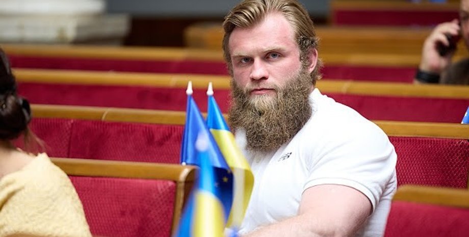 Артем Дмитрук, нардеп, выезд за границу, побег дмитрука, выезд дмитрука за границу