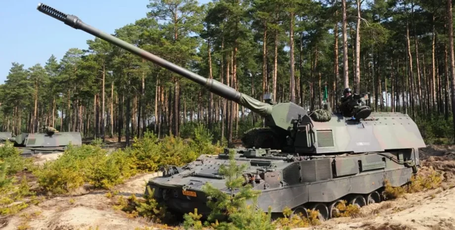 Panzerhaubitze 2000, Украина, военная помощь Германии