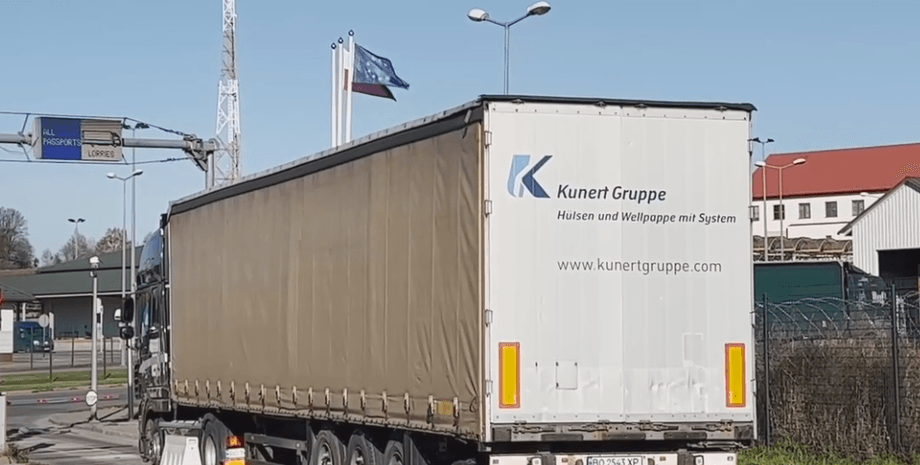 вантажівка, кордон, пункт пропуску