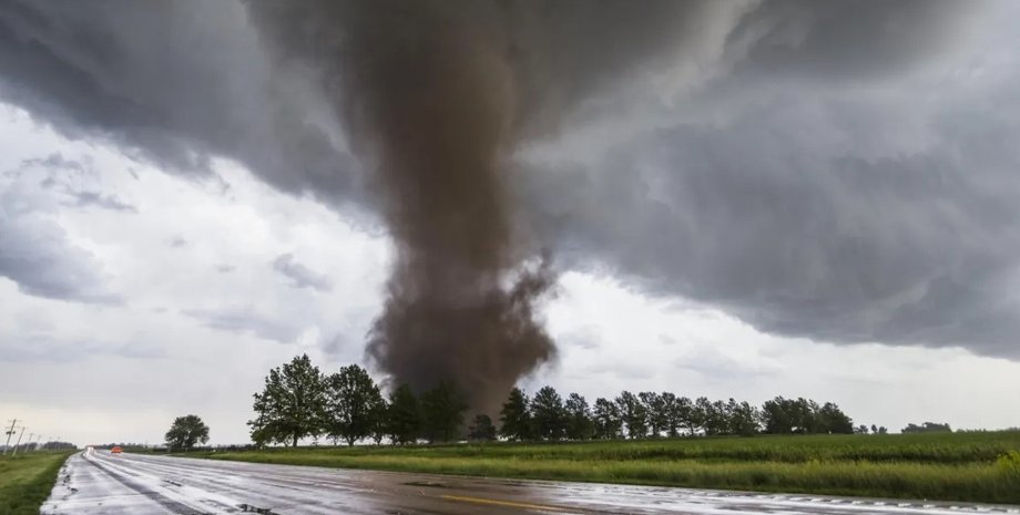 Торнадо, фото