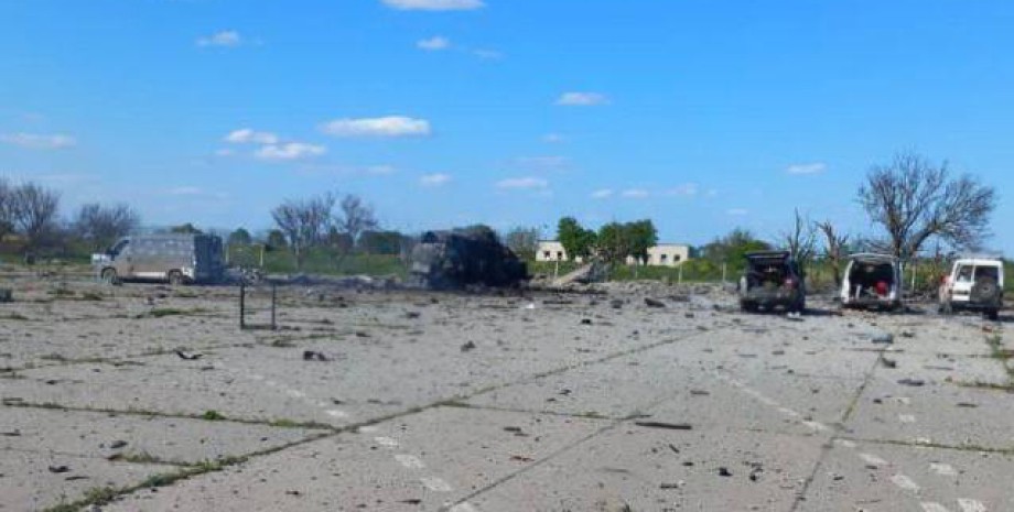 Последствия обстрела группы ГСЧС в Херсонской области Погибли спасатели Херсонская область, ГСЧС погибли Херсонская область, обстрел Херсонская область, погибли работники ГСЧС