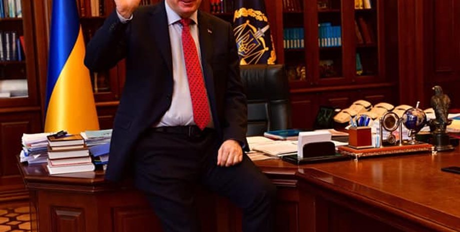 юрий луценко, кабинет, фото