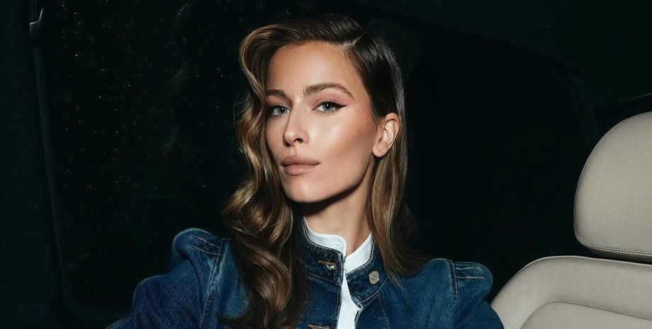 София Евдокименко позировала на неделе моды