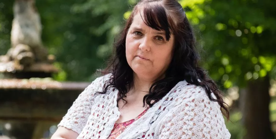 Джулия Кларк бросила троих детей и мужа из-за многоженца из Египта, отношения, брак, развод, семейные истории