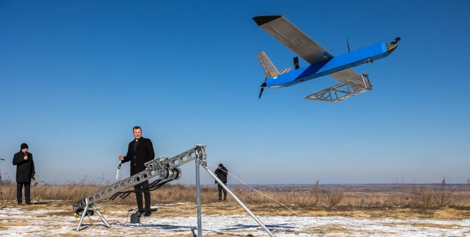 Запуск зенітного дрона від компанії Besomar Зенітний дрон Besomar