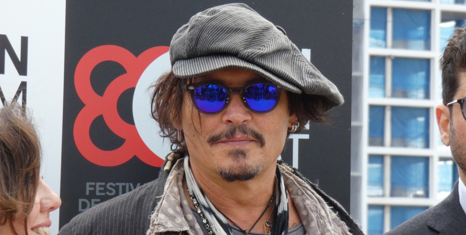 Джонни Депп Джонни Депп травма, Джонни Депп фильмы, Джонни Депп фото, Джонни Депп дочь, Джонни Депп группа, Джонни Депп суд