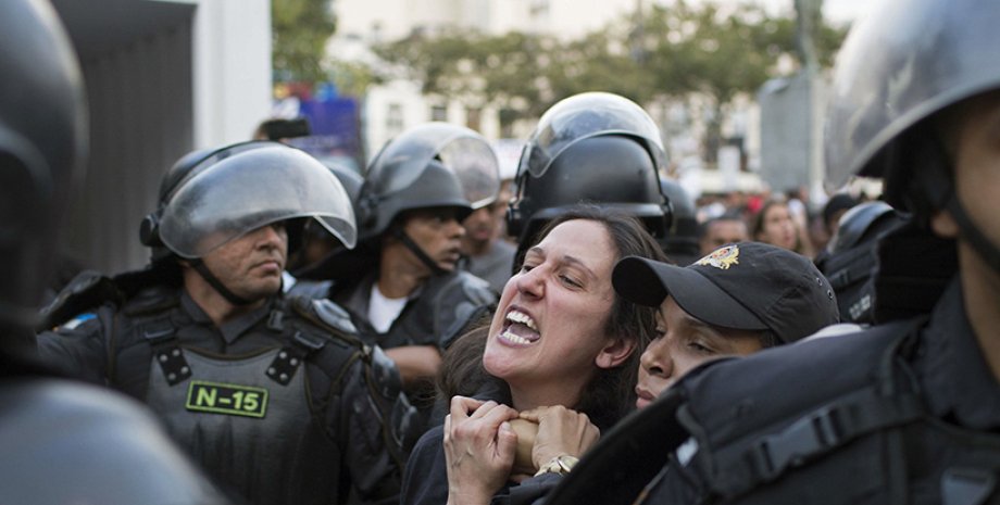 Протесты в Рио / Фото: twitter.com/Deadspin