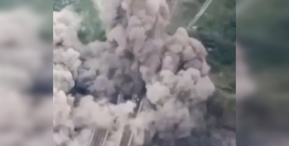 Уничтожение железнодорожного моста.ВСУ, мост,