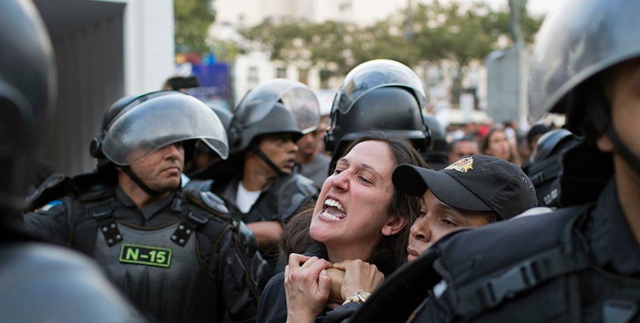 Протесты в Рио / Фото: twitter.com/Deadspin