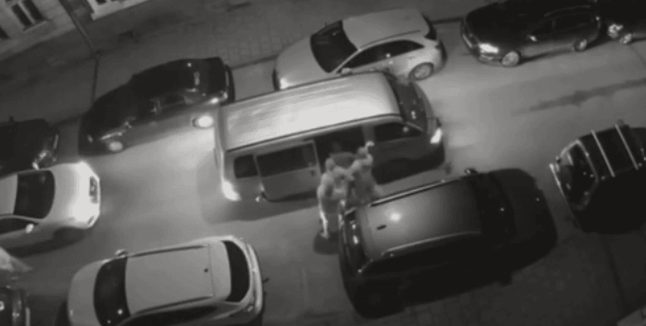 бус, автомобили, представители ТЦК