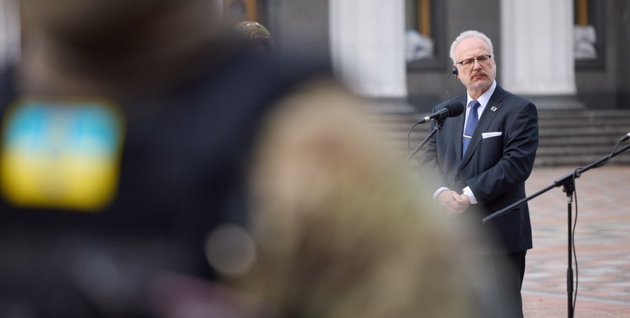 Эгилс Левитс, Владимир Зеленский, помощь, ВВП Латвии, военные поставки