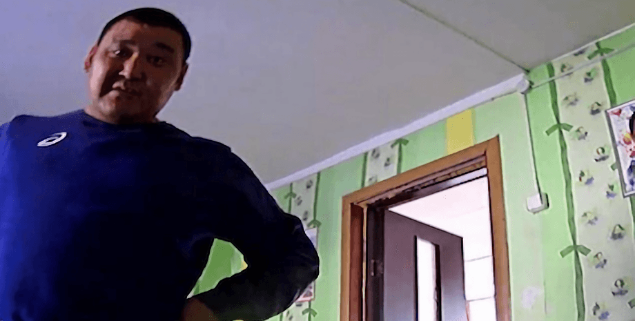 бурят, російський військовий