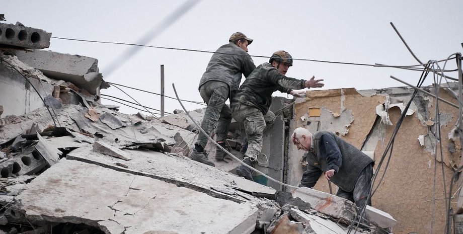 Удар по многоэтажке в Славянске, Славянск, Славянск новости, Славянск сегодня