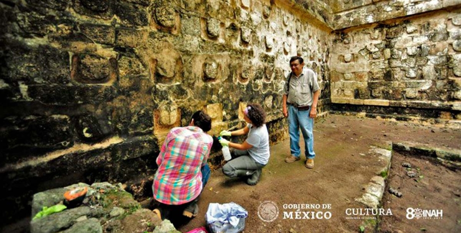 майя, цивилизация майя, Кулуба, древний город, человеческие жертвоприношения, жертвенный алтарь, обсидиановые ножи, кровопролитие, археологические раскопки, мезоамериканская культура, Центральная Америка, археология, артефакт, исследования