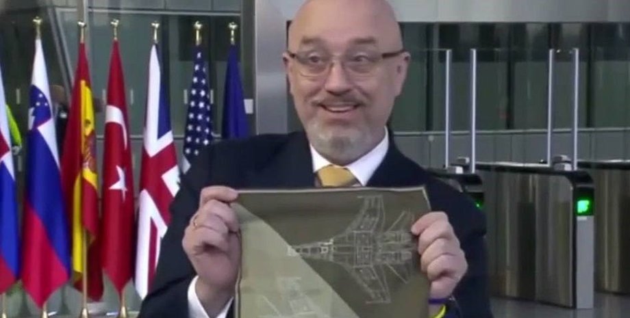 Винищувачі, авіація, Рамштайн, Олексій Резніков, війна в Україні