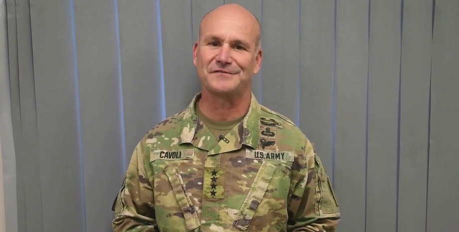 Крістофер Каволі