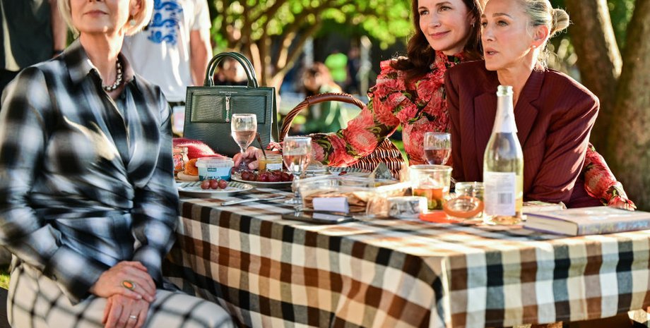 секс в большом городе, сиквел, и просто так, сара джессика паркер, синтия никсон, кристин девис, гонорар