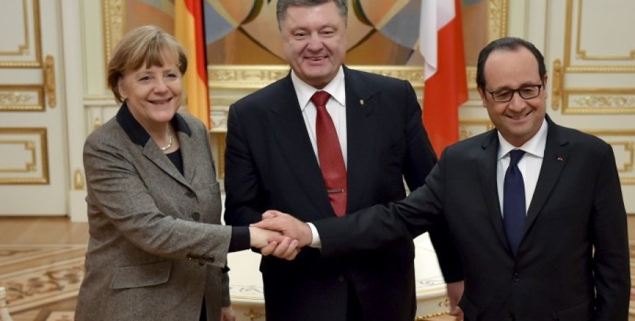 Ангела Меркель, Петр Порошенко и Франсуа Олланд в Киеве / Фото: пресс-служба президента