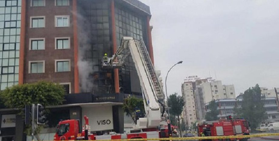 Пожар после взрыва в Лимасоле / Фото из открытых источников