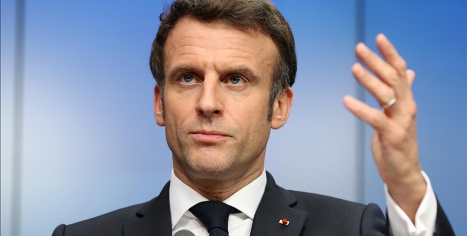 Эмманюэль Макрон, крымская платформа