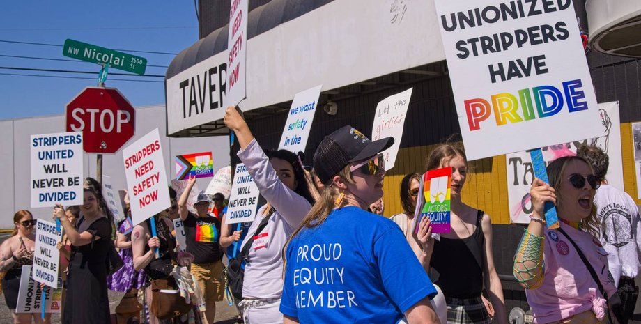 Страйк стриптизерок у Портленді