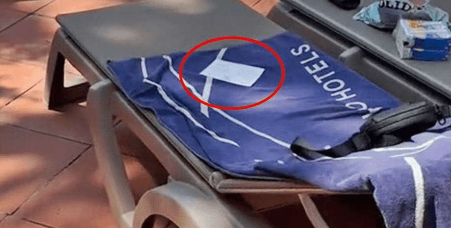 Пара разоблачила "нечестные правила" отеля по выдаче шезлонгов туристам на отдыхе