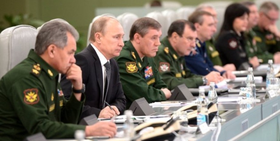 Володимир Путін, зміна влади в РФ