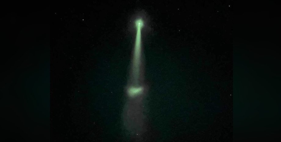 Зеленый луч на позициях