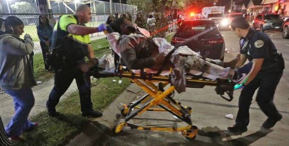 Последствия перестрелки в Новом Орлеане / Фото: nydailynews.com