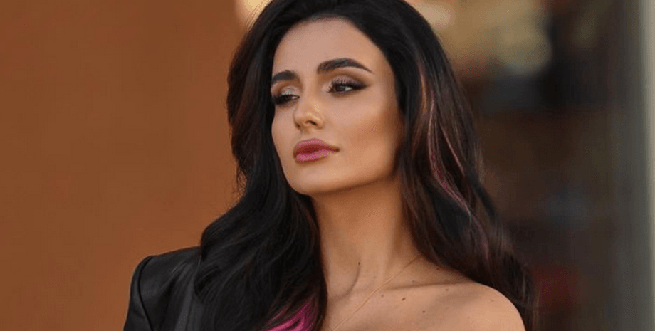 на Анну Тринчер напали на концерте