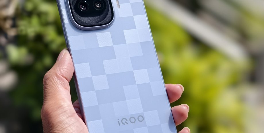 IQOO 15R смартфон обзор