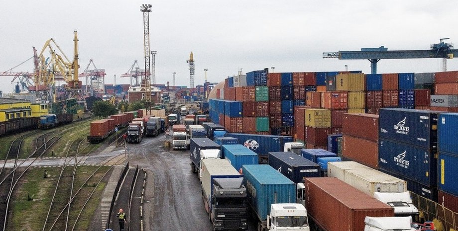 Одесский морской порт, контейнеры