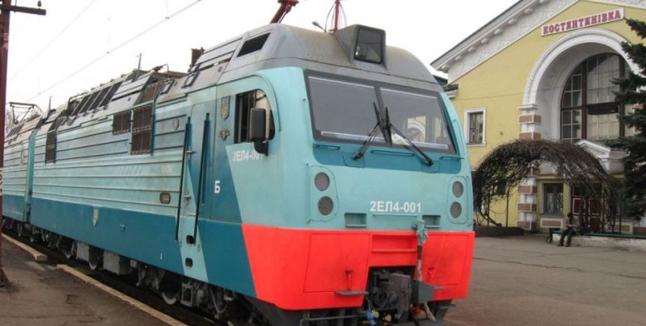 локомотив, железная дорога, вокзал