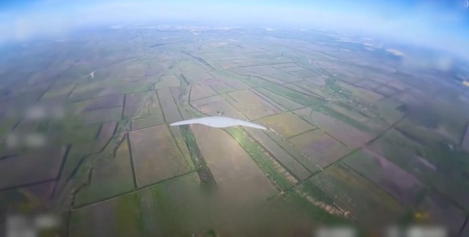 Российский дрон ГУР работает дронами-перехватчиками