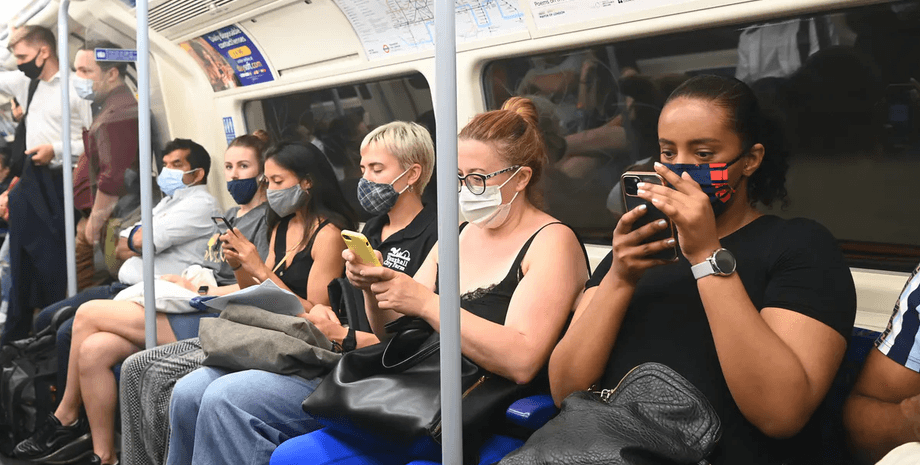 ковід в британії