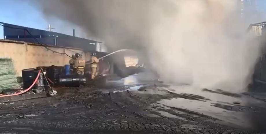 пожар россия, новошахтинск пожар, горит завод в новошахтинске, возгорание новошахтинск