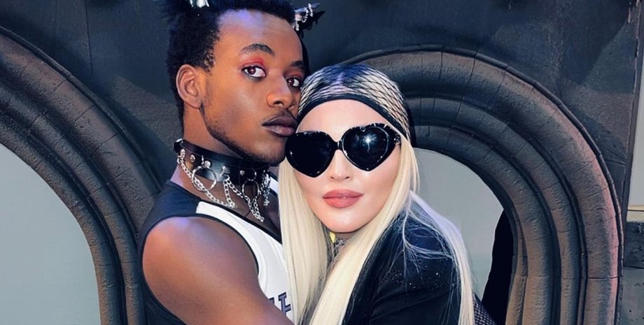 мадонна, дэвид банда, мадонна сын, мальчик в платье