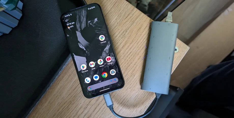 Смартфон подключен к Ethernet-модему