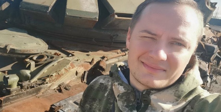 михайло лучин страпони, михайло лучин фалоімітатори, волонтер михайло лучин