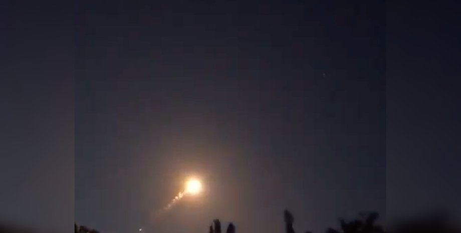 Ракета над Дніпром, ЗСУ ракета, ЗСУ ППО