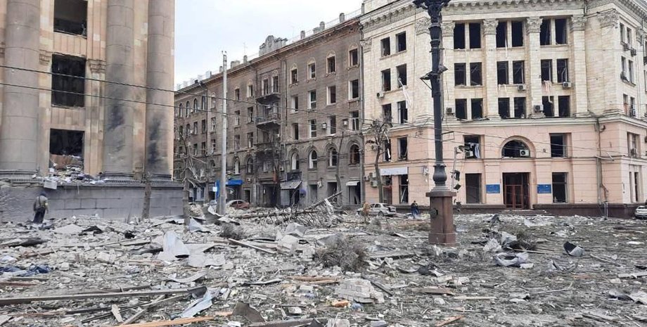 Центр Харькова после российских обстрелов