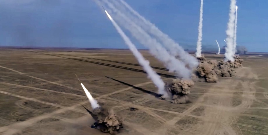 Según la inteligencia ucraniana, al menos 710 misiles de diferentes tipos y 45 b...