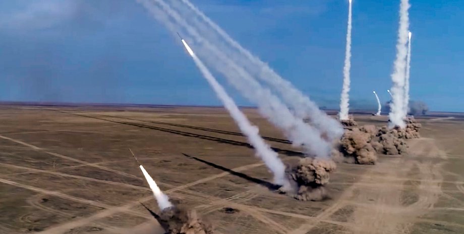 запасы ракет различного типа, производство ракет и бомб, Россия, российские агрессоры