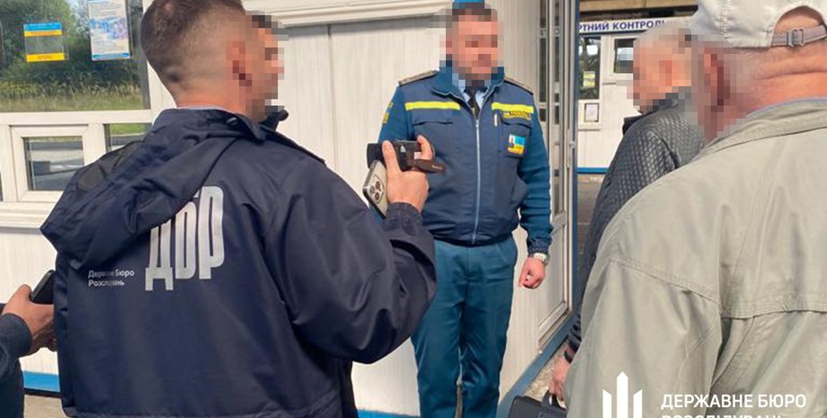 львовская таможня, гбр, таможенники, инспекторы львовской таможни, расследование, граница, фуры, пошлины