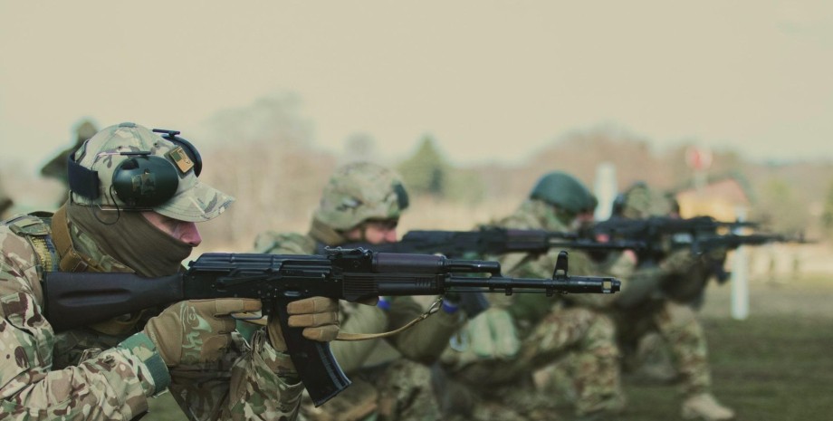 Бойцы Украинского легиона Бойцы Украинского легиона