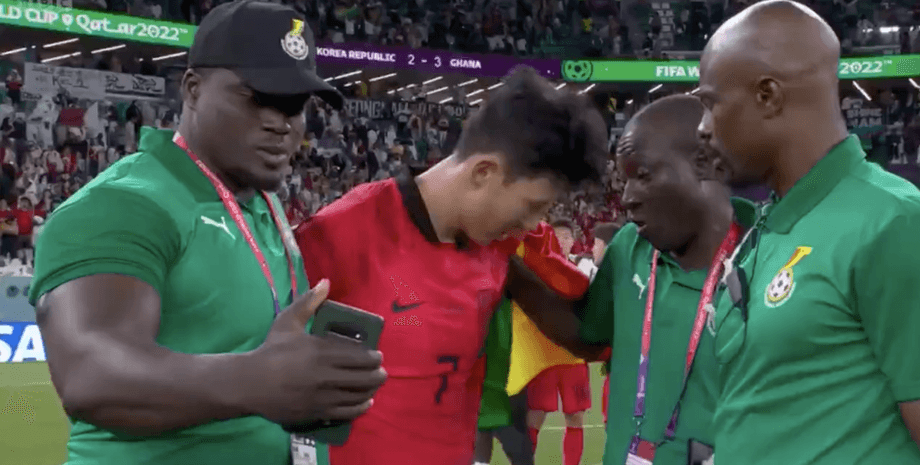 Селфи тренера Ганы с Сон Хын Мином