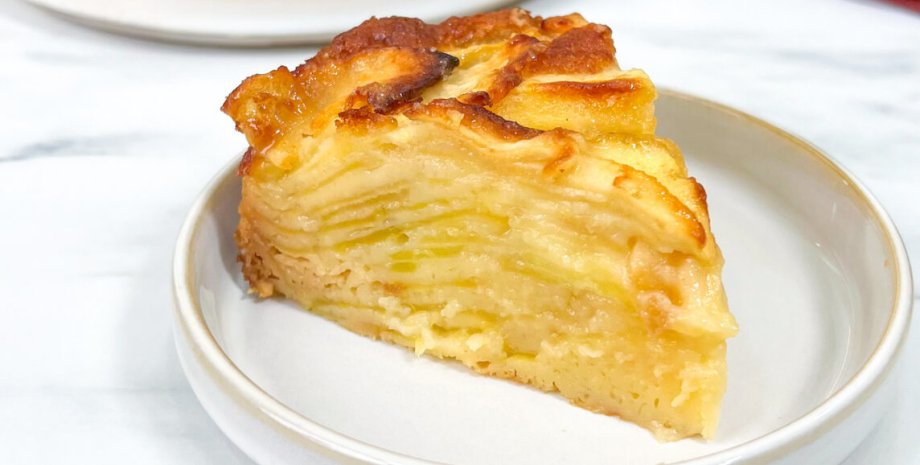 "Невидимий" яблучний пиріг, італійський яблучний пиріг, пиріг із яблуками