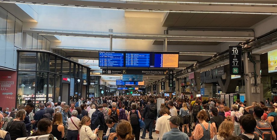 саботаж на французькій залізниці, олімпіада, диверсії на залізничному, диверсії в парижі