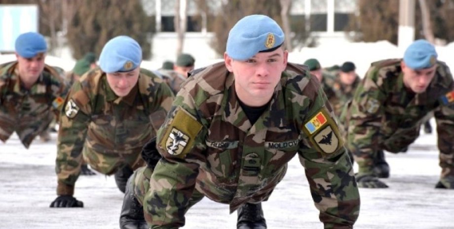 Молдавские военнослужащие, повестки Молдова,