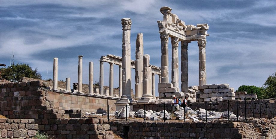 римляни, лікар, Гален, лікування, рецепт, відкриття, народна медицина, лікувальний засіб, ліки, терапія, рослини, формула, ефект, токсичність, жир, муха